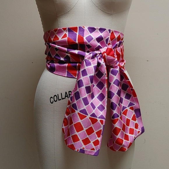 Vintage Accessories - Vintage Sash Scarf Wrap in Circle Diamond Square Print Pink Purple Orange White